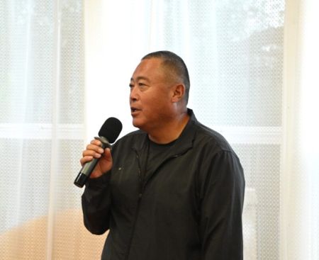 西藏美国商会会长晶辉