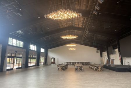 尹庄园大会堂及舞厅 尹庄园大会堂及舞厅