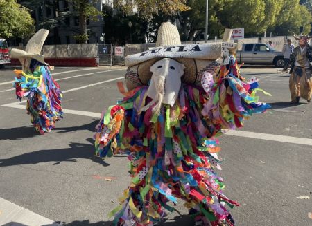 独特的民俗化妆舞蹈队 独特的民俗化妆舞蹈队