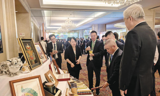 青海—澳门·葡语国家经贸文化交流合作暨 第十八届中国—葡语国家文化周(西宁站)开幕