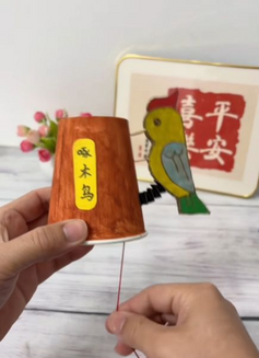 废物利用制作啄木鸟